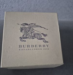 Burberry Tan Gift Box with Logo Watch Box